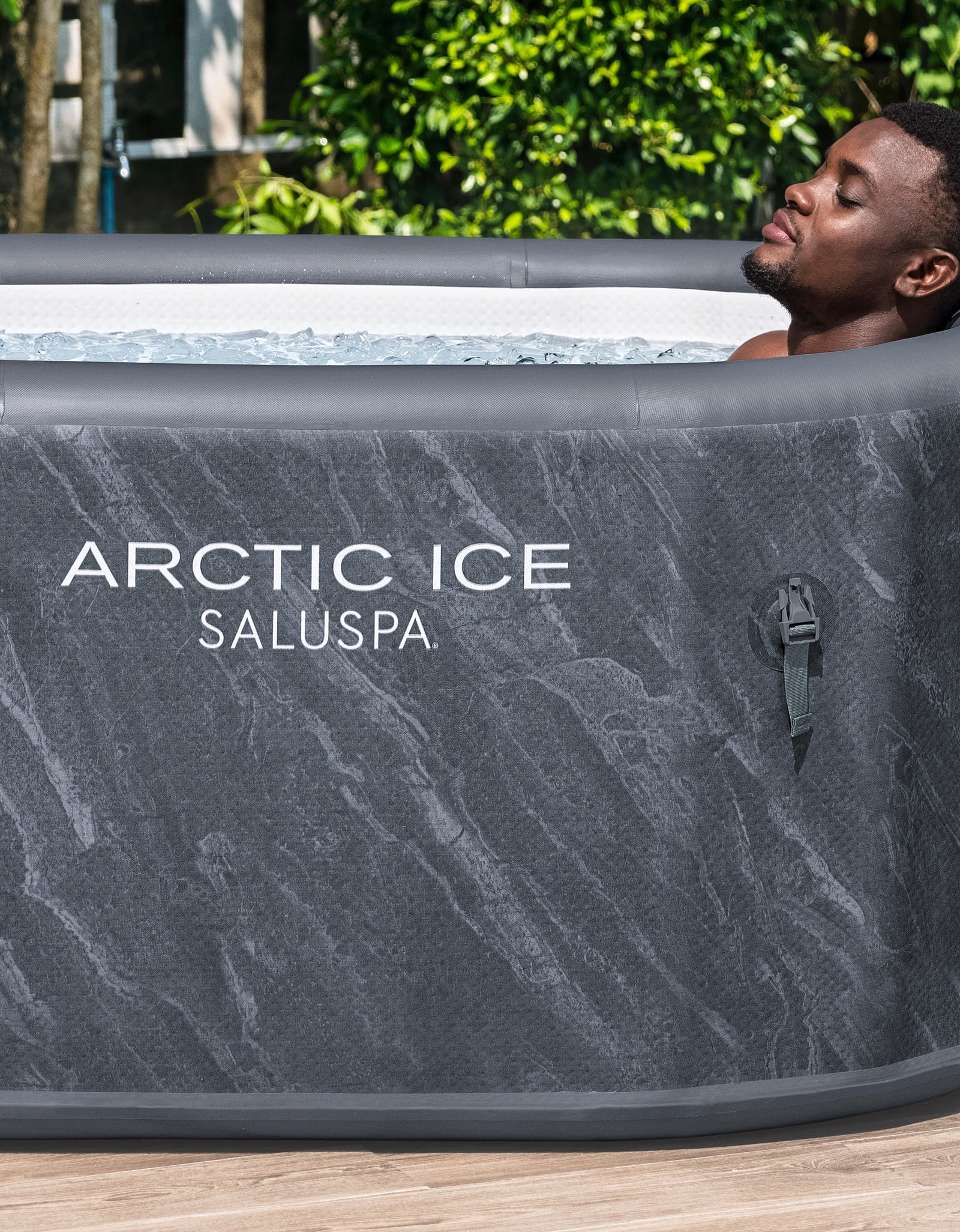 Saluspa Arctic Ice Cold Plunge Bath